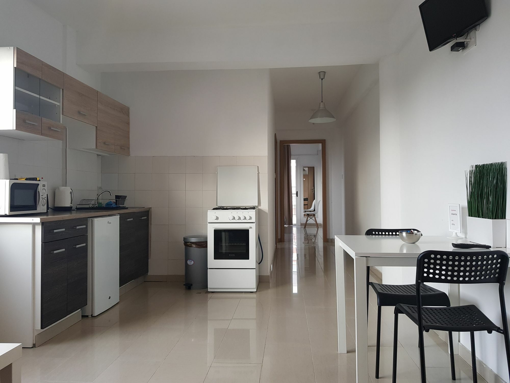 Valentinos Apartments Paphos Bagian luar foto